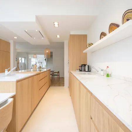 Beautiful 3 Bedrooms Near Zwin With A Garden Villa